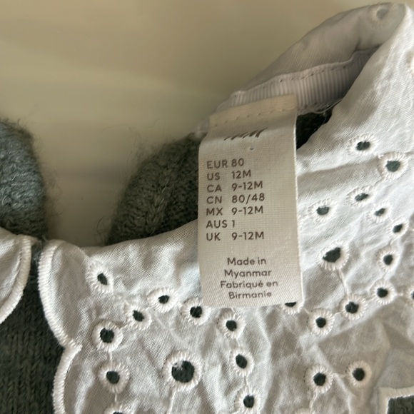 H&M Infant Collared Sweater. Size 12 Months. - Picture 2 of 3